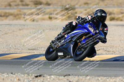 media/Jan-09-2022-SoCal Trackdays (Sun) [[2b1fec8404]]/Turn 11 (935am)/